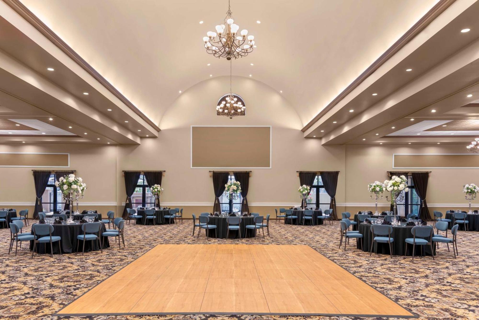 Doubletree By Hilton Phoenix-Gilbert Extérieur photo