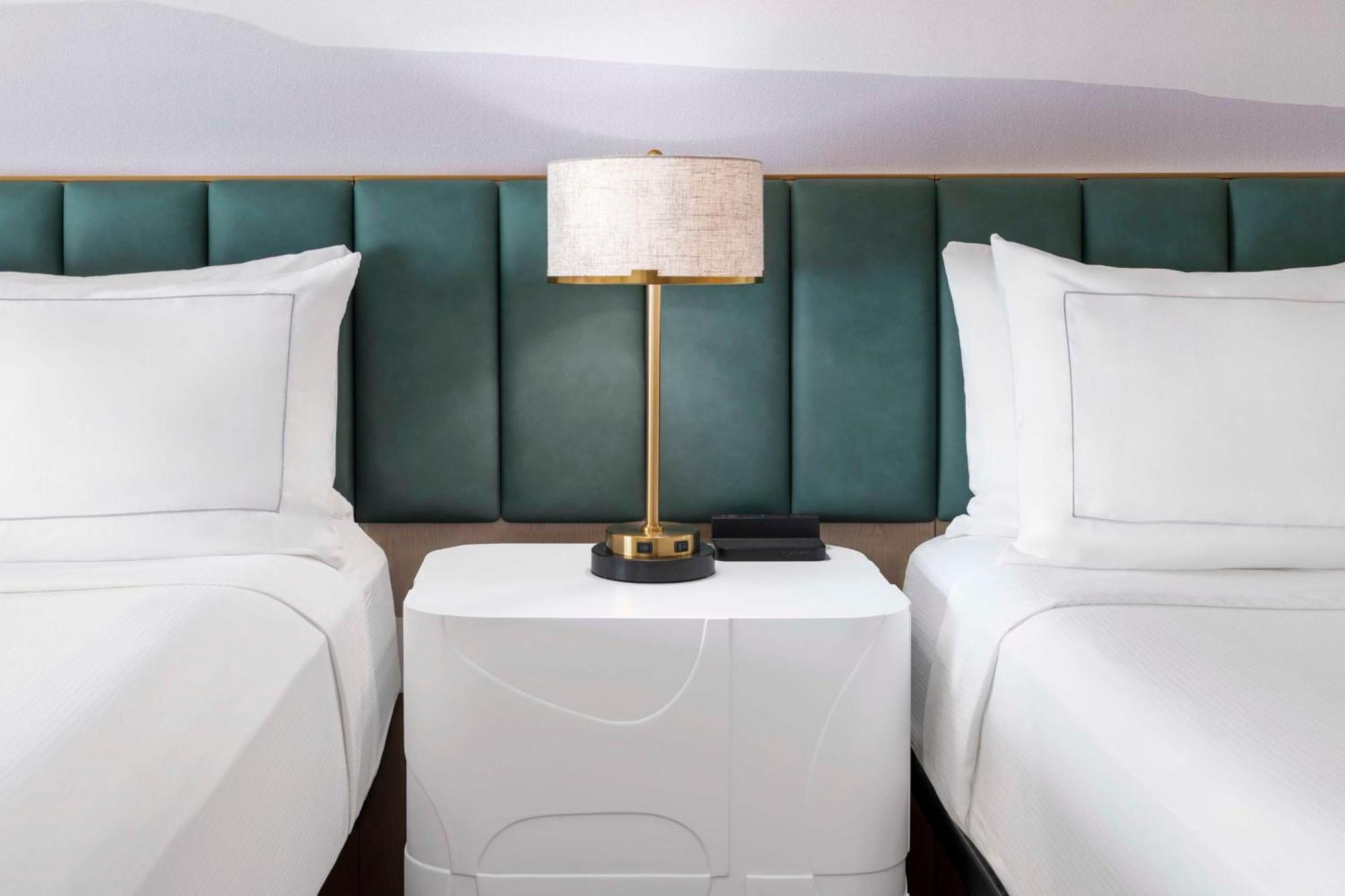 Doubletree By Hilton Phoenix-Gilbert Extérieur photo