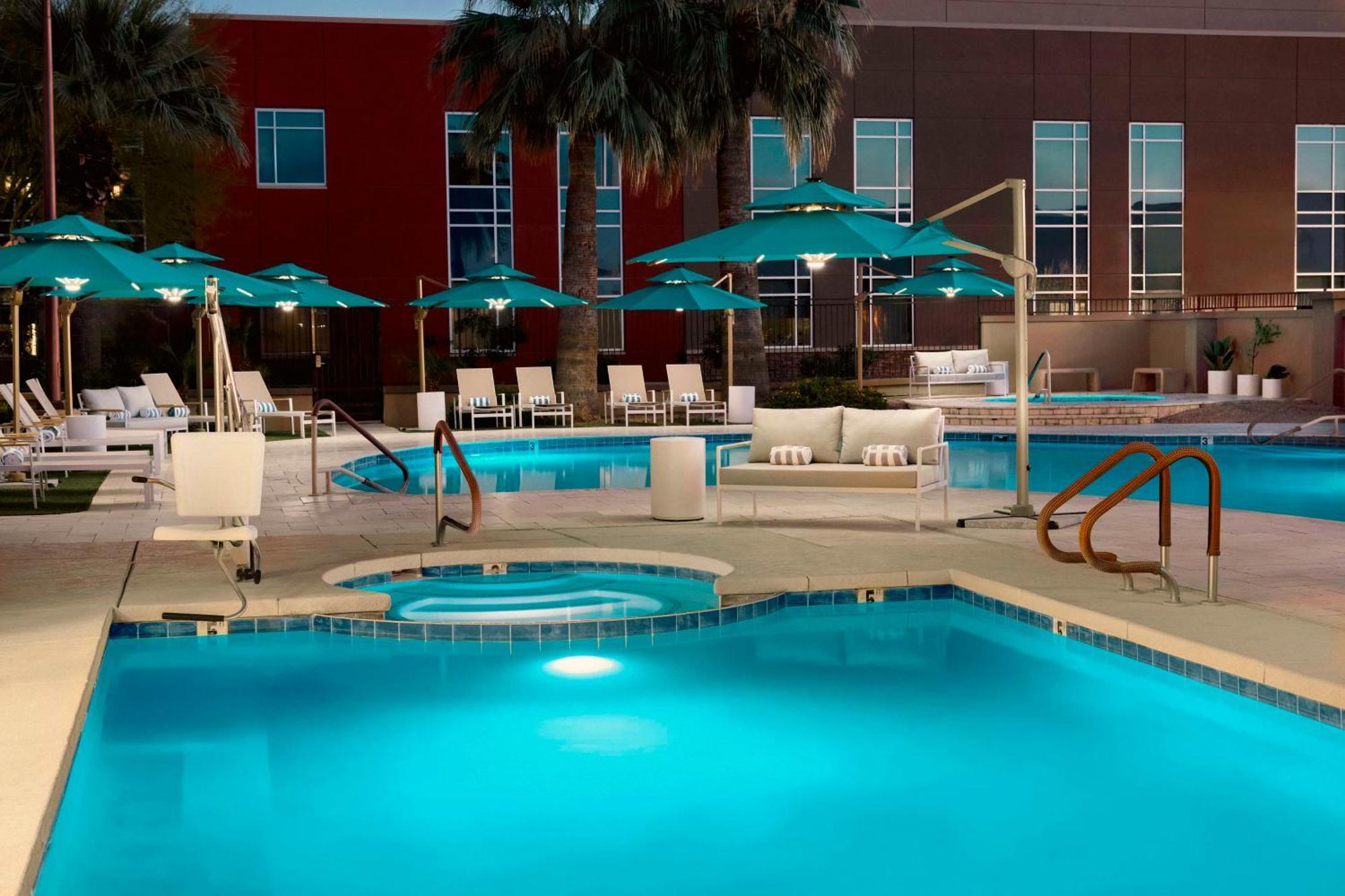 Doubletree By Hilton Phoenix-Gilbert Extérieur photo