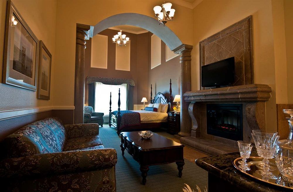 Doubletree By Hilton Phoenix-Gilbert Chambre photo